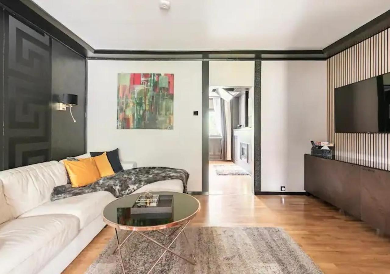 Miet-Kamp Ruhig, Zentral, Nahe Messe, Ausgefallenes Design 2 Schlafzimmer Berlin Exterior foto